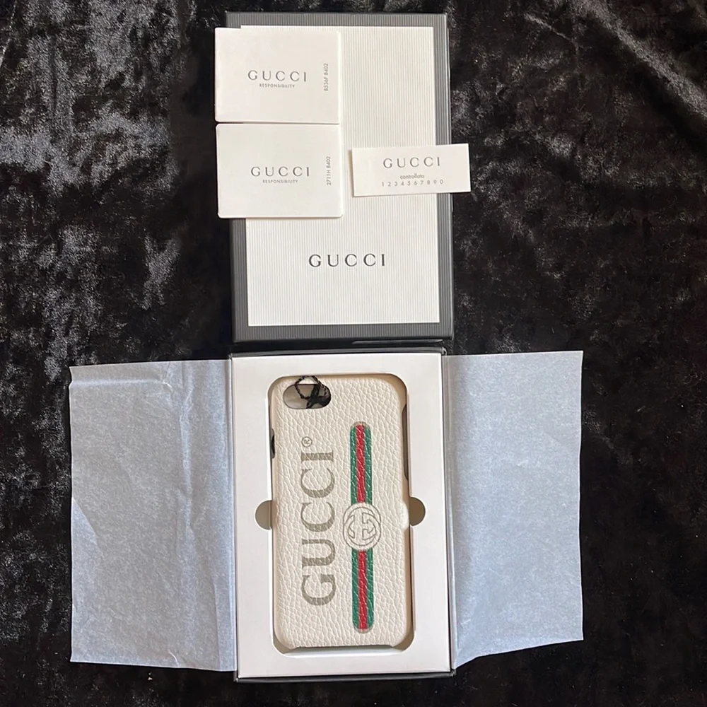 GUCCI iPhone 7 / 8 Print Phone Case Authentic